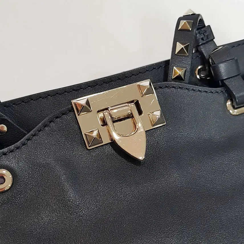 [BUNJANG] Valentino Rockstud Tote Shoulder Bag / 정품) 발렌티노 락스터드 토트 숄더백