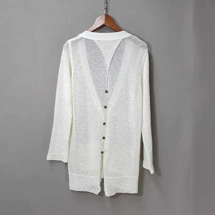 [BUNJANG] Ivory V-Neck Knit Cardigan / 아이보리 단추포인트 뒷트임 브이넥 니트 가디건