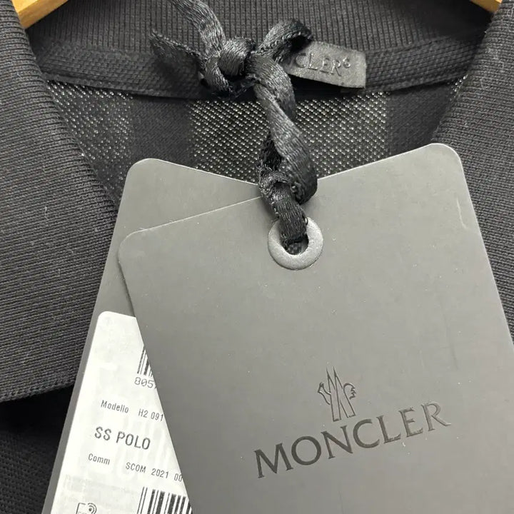 [SOLD OUT] [L]몽클레어 블랙와펜 pk 카라티