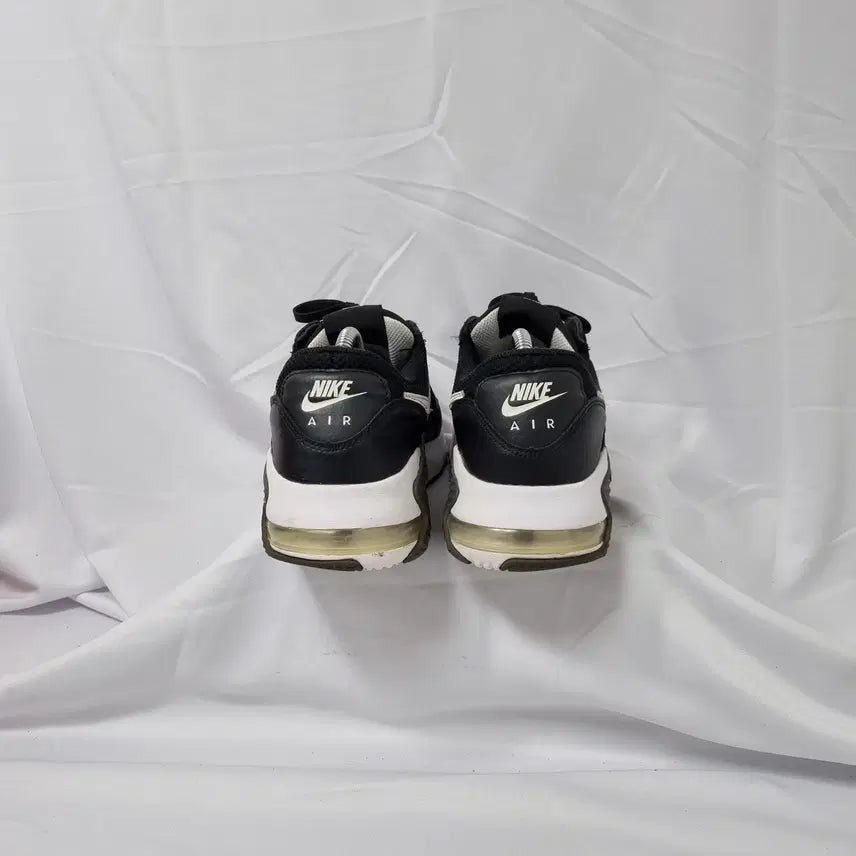 [BUNJANG] Nike Air Max Excee Running Shoes Sneakers / 빈티지하서 265 나이키 에어맥스 엑시 러닝화  스니커즈