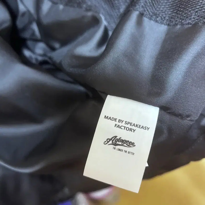 [SOLD OUT] [XL] 에이징씨씨씨 비건 레더 패딩