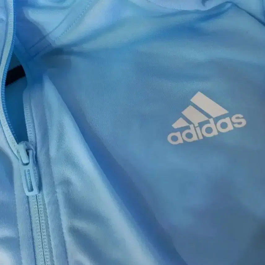 [BUNJANG] Adidas Sky Blue Track Top Jersey Jacket (Size 110) / 아디다스 희귀 대장급 연하늘 스카이블루 트랙탑 저지 져지집업 110