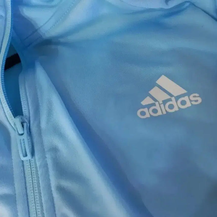 [BUNJANG] Adidas Sky Blue Track Top Jersey Jacket (Size 110) / 아디다스 희귀 대장급 연하늘 스카이블루 트랙탑 저지 져지집업 110