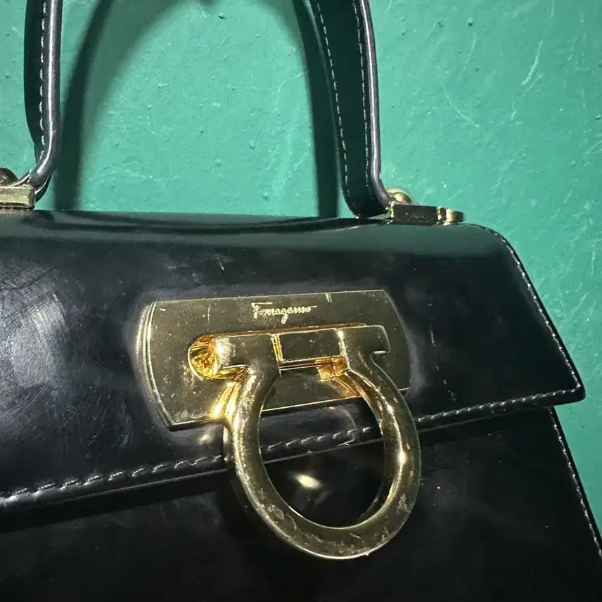 [BUNJANG] Ferragamo Kelly Top Handle Bag / 페레가모 탑핸들 켈리백