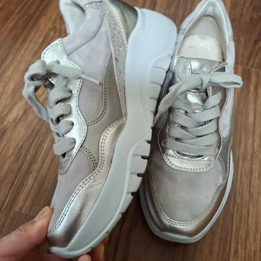 [BUNJANG] Gabor Sneakers Silver/Beige 230mm / Gabor 스니커즈 230mm 실버/베이지  매우깨끗
