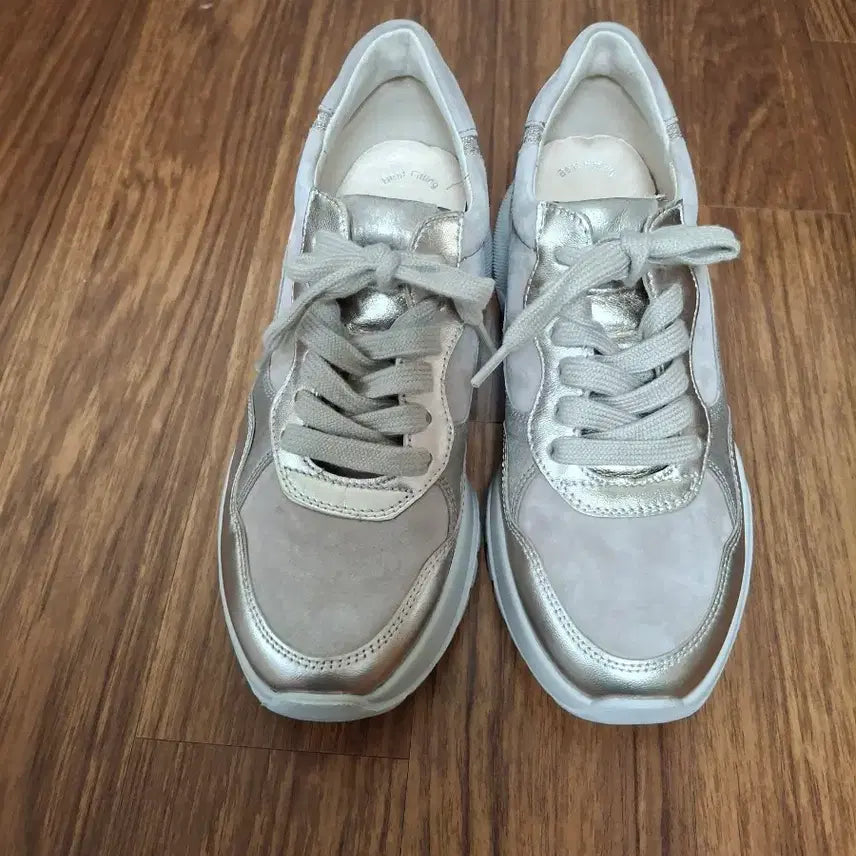 [BUNJANG] Gabor Sneakers Silver/Beige 230mm / Gabor 스니커즈 230mm 실버/베이지  매우깨끗