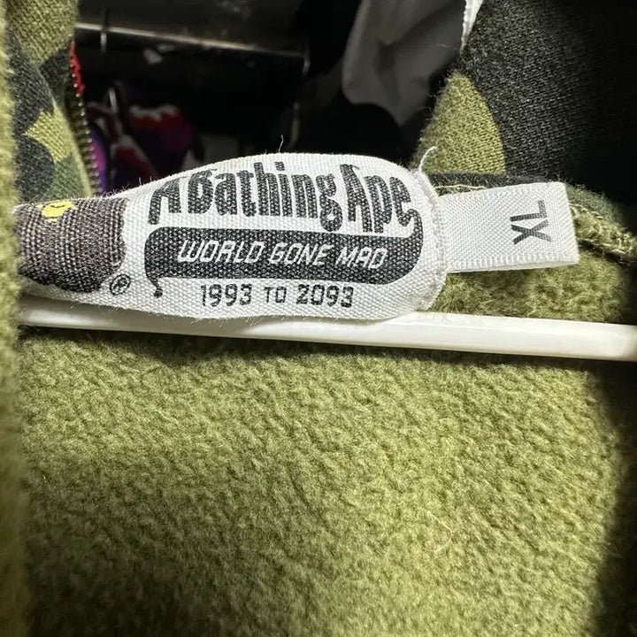 [BUNJANG] Bape Green Camo Hoodie Jacket XL / 베이프 베이프후드집업 베이프 녹계 xl 정품