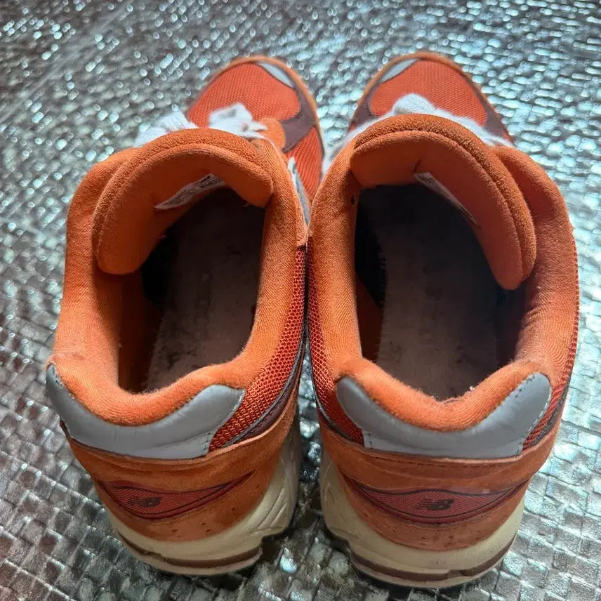 [BUNJANG] New Balance 2002R Rust Oxide Sneakers / 뉴발란스 2002R 러스트 옥사이드 [280]