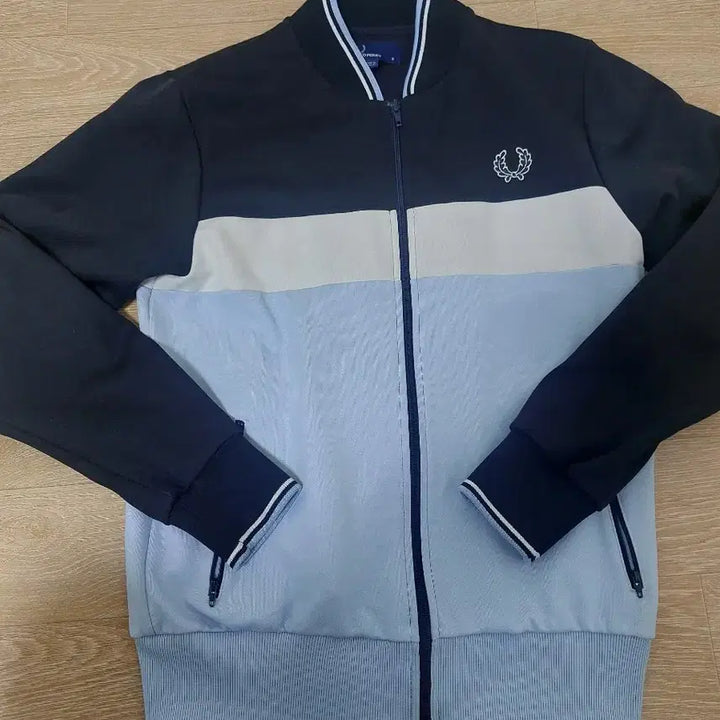 [BUNJANG] Fred Perry Zip-up Jumper / 프레드페리 집업 점퍼