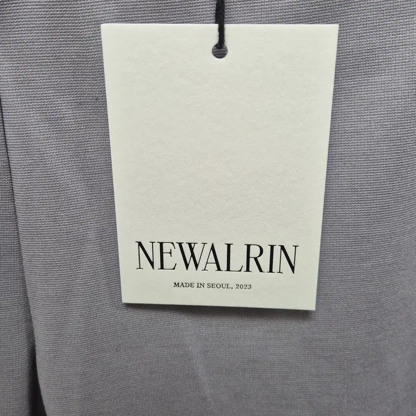 [BUNJANG] NEWALRIN Half Leggings FREE Size / (P2) (새상품) 뉴얼린 NEWALRIN 하프 레깅스