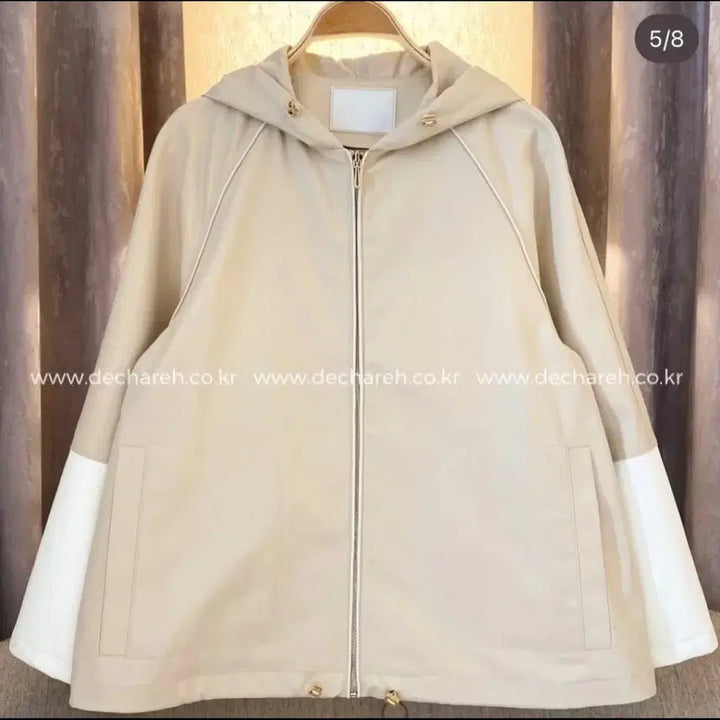 [SOLD OUT] 10만 후반) 드샤르에 고급 자켓 배색 점퍼 후드 집업 수입의류