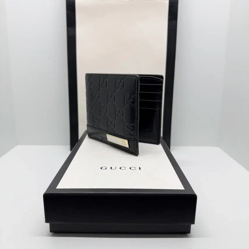 [BUNJANG] Gucci Interlocking G Metal Bar Bi-fold Wallet / [구찌] 인터로킹 G 메탈바 은장 시마 반지갑 365479 / B급