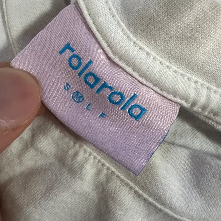 [BUNJANG] Rolarola White Short Sleeve T-Shirt M / 여성 로라로라 Rolarola 클럽 화이트 반팔 티셔츠 M