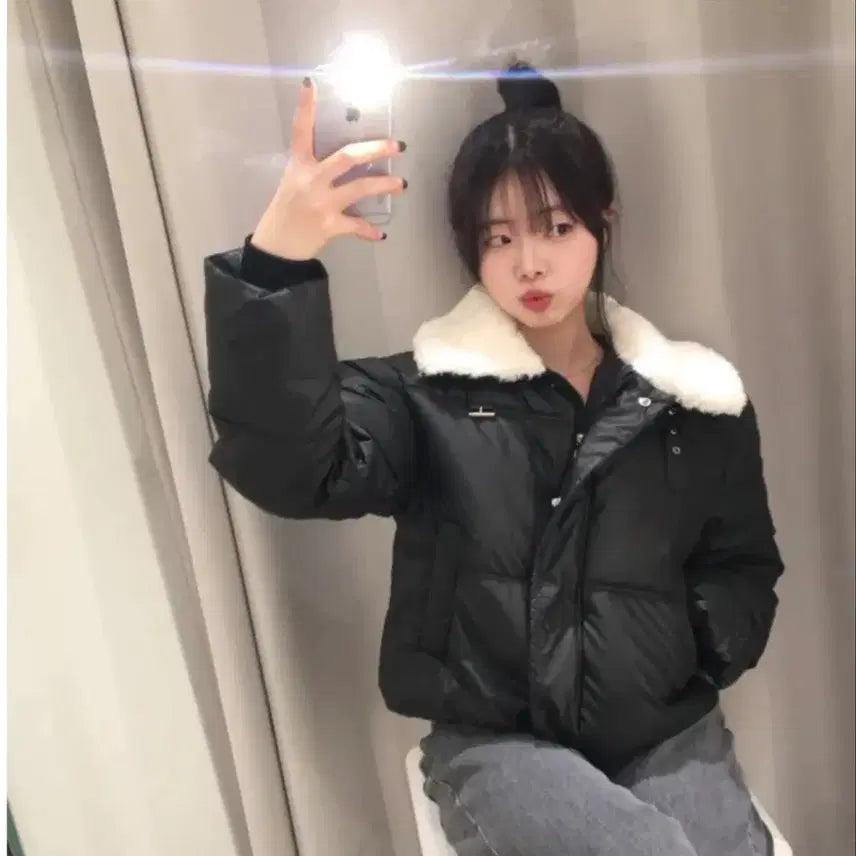 [BUNJANG] Avely Short Padded Jacket / 에이블리 숏패딩