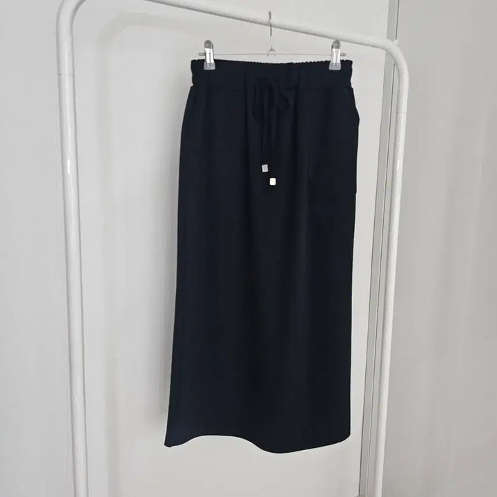 [BUNJANG] Black Banded Long Skirt / 