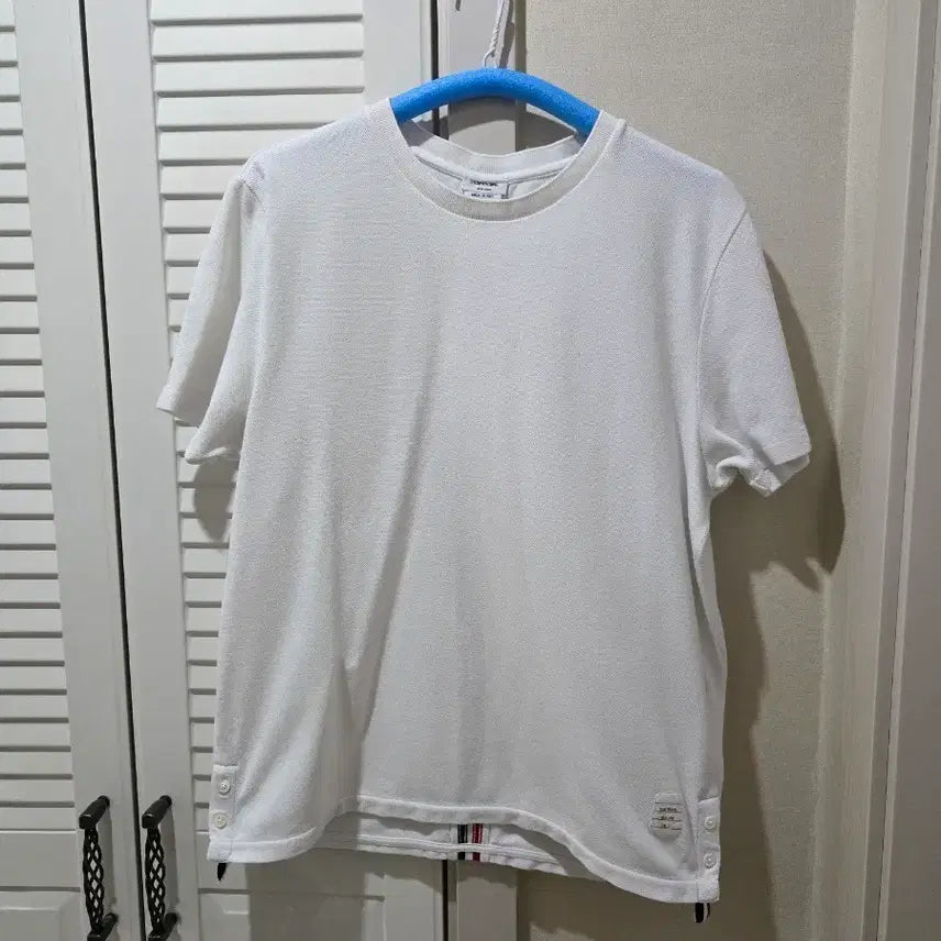 [BUNJANG] Thom Browne White Three-Stripes T-Shirt Size 3 / 톰브라운 백삼선 반팔 3사이즈