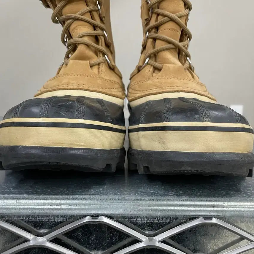 [BUNJANG] Sorel Caribou Boots 235 / 소렐 카리부 부츠 235 (gr-4519)