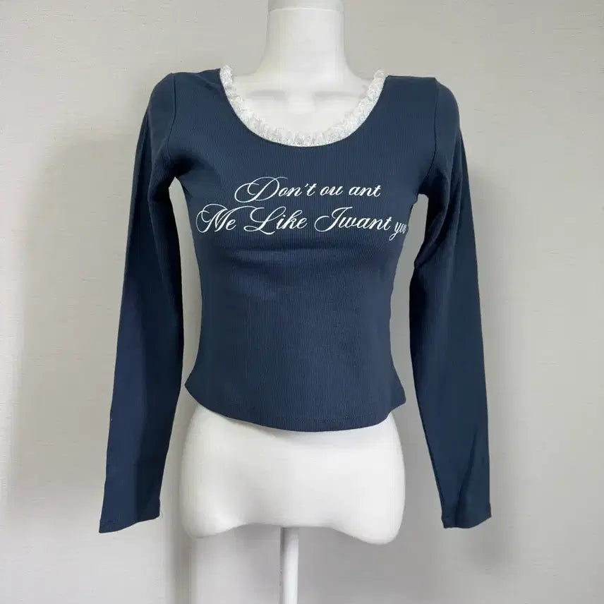 [BUNJANG] Lace Neck Lettering T-Shirt / 새상품) 레이스 넥 레터링 티셔츠