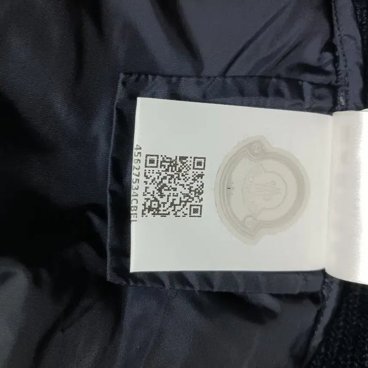 [BUNJANG] Moncler Knit Padded Zip-Up Jacket / [정품] 몽클레어 니트패딩 집업 자켓 가디건
