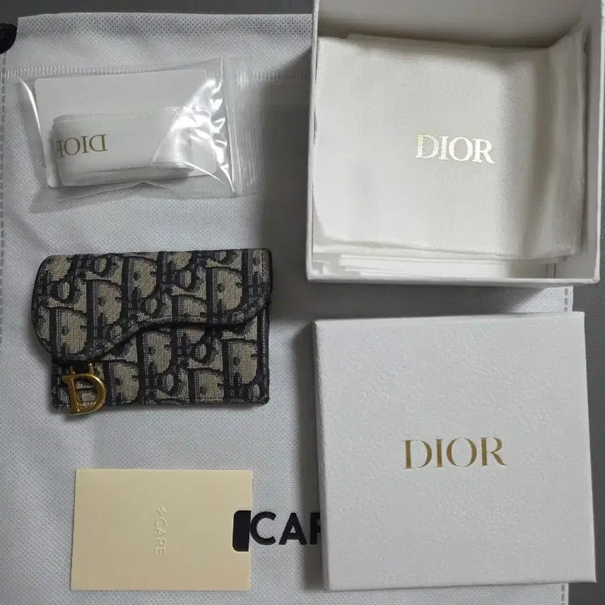 [BUNJANG] Dior Saddle Oblique Card Wallet / [S급] 디올 새들 카드지갑 판매합니다(번개케어 검수완료)