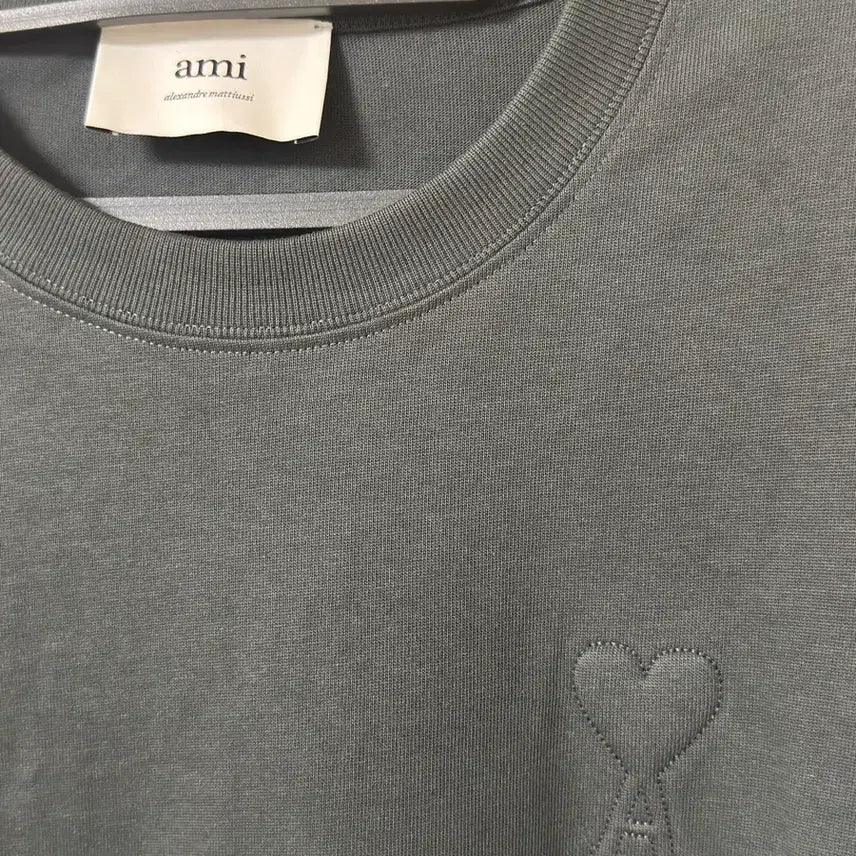 [BUNJANG] AMI Paris Short Sleeve T-Shirt - Size M / [졍품]아미 반팔 백화점구매 M사이즈