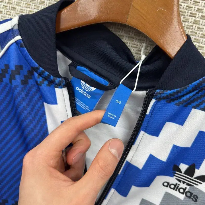[BUNJANG] Adidas Printing Logo Block Track Top Zip-Up Jersey 85 / 아디다스 프린팅로고 블록 트랙탑 져지 집업 85 A09495