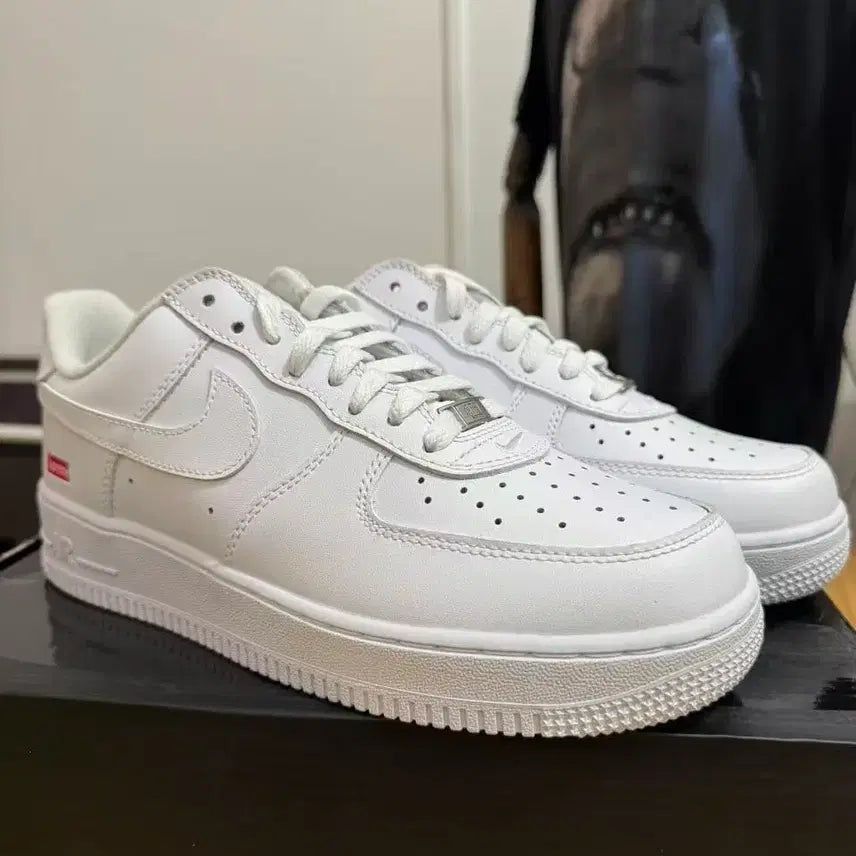 [BUNJANG] Nike x Supreme Air Force 1 Low White US 8 / 나이키 x 슈프림 에어포스 1 로우 화이트 260MM