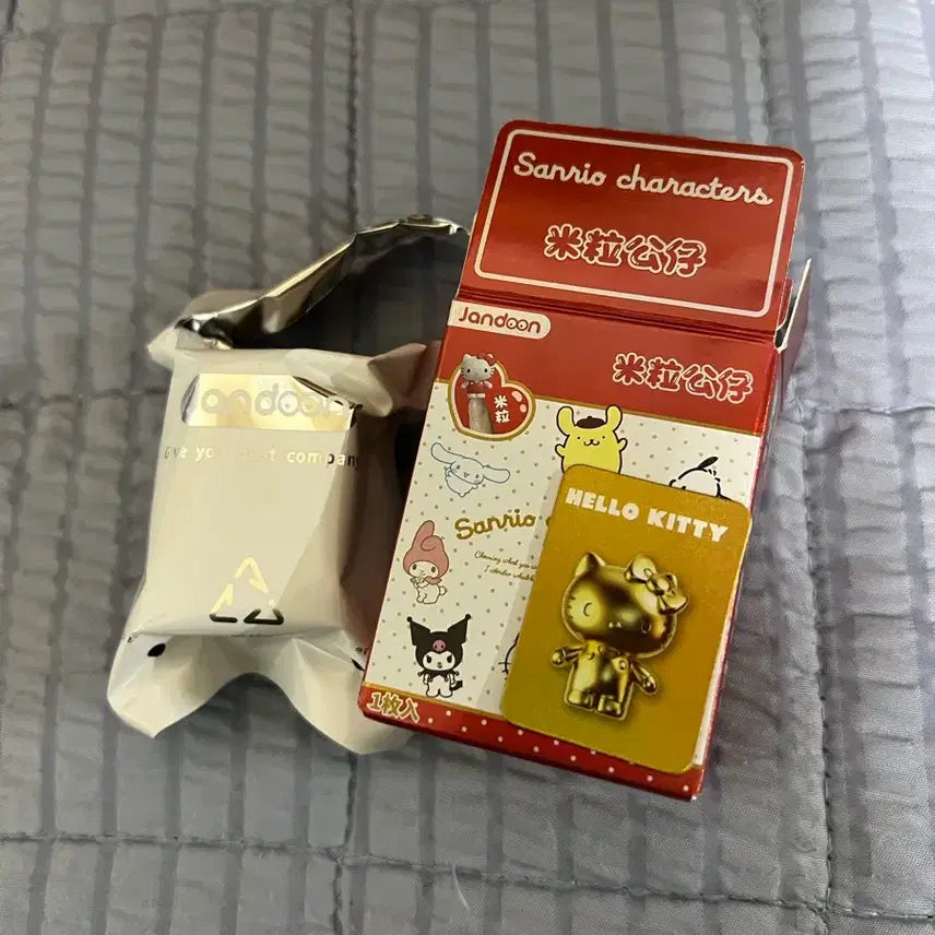 [BUNJANG] Sanrio Rice Grain Figure Hidden Gold Kitty / 산리오 쌀알 피규어 히든 골드 키티