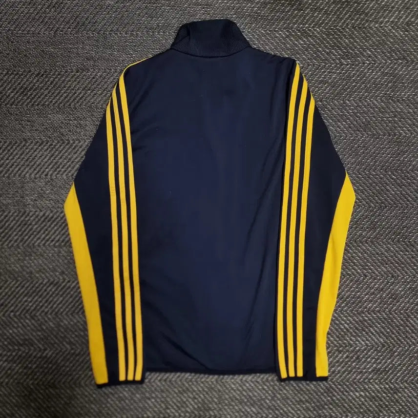 [BUNJANG] Adidas Europa Street Diver Jersey Navy Yellow / 아디다스 유로파 스트릿 다이버 져지 네이비 옐로