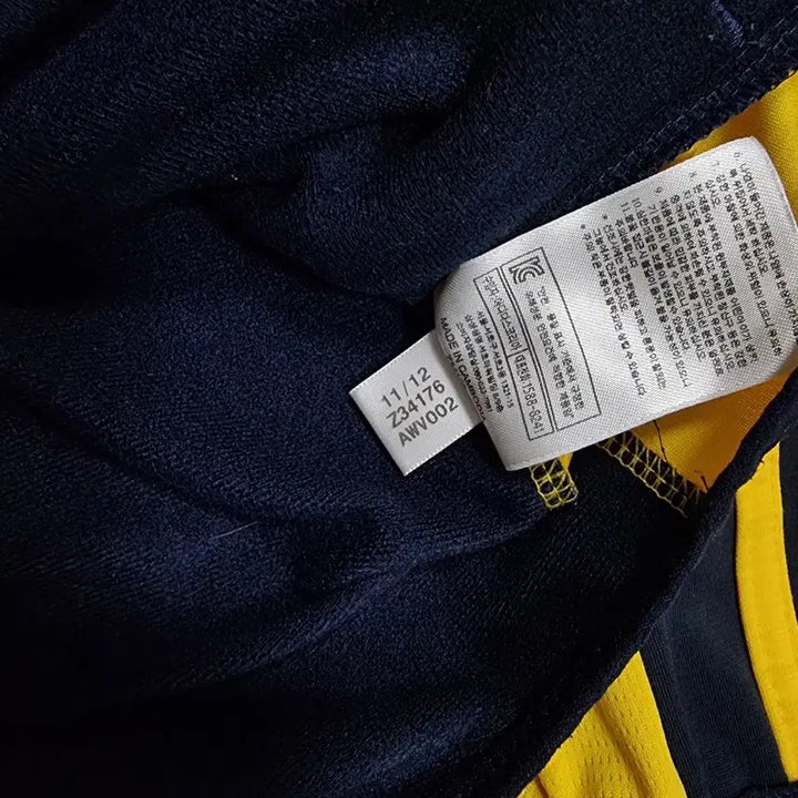 [BUNJANG] Adidas Europa Street Diver Jersey Navy Yellow / 아디다스 유로파 스트릿 다이버 져지 네이비 옐로