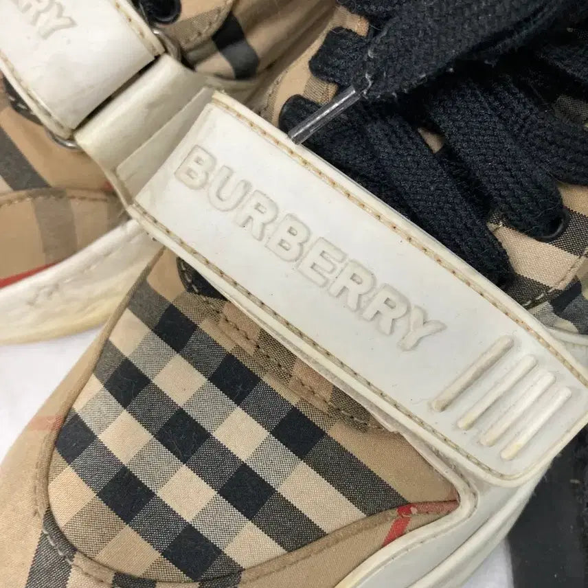 [BUNJANG] Burberry Velcro Check Sneakers Size 37 / 버버리 벨크로 체크 스니커즈 37사이즈