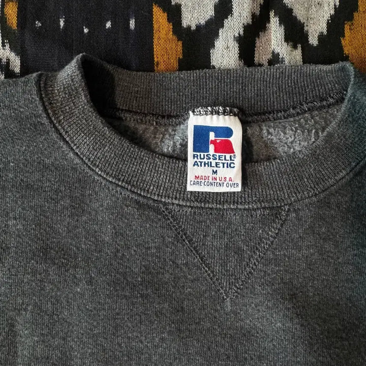 [BUNJANG] Russell Athletic Dark Gray Sweatshirt / USA 러셀 스웻셔츠 M 다크그레이