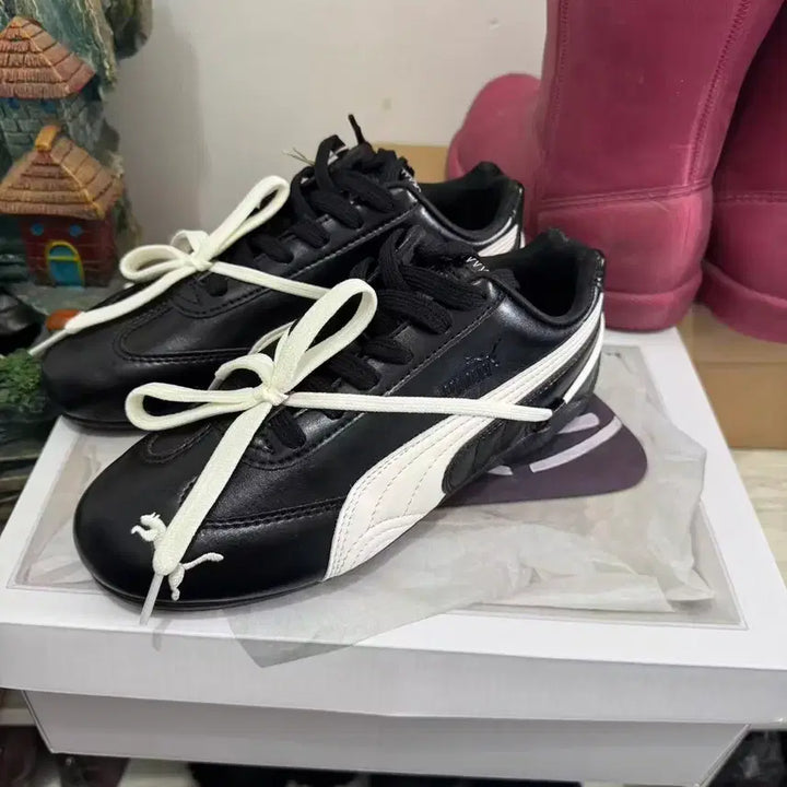 [SOLD OUT] 푸마 x 로제 스피드캣 PRM 블랙 웜 화이트 (230MM)