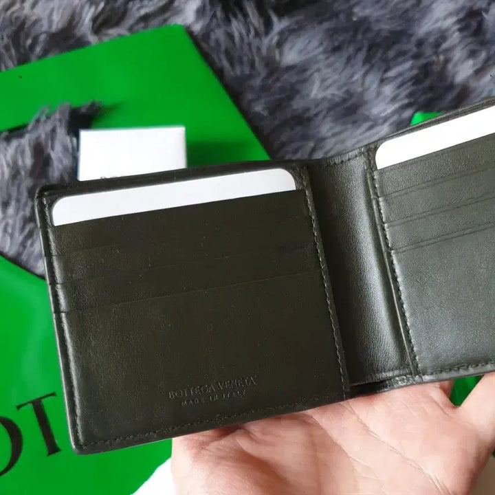 [SOLD OUT] 보테가베네타 폴더형 지갑