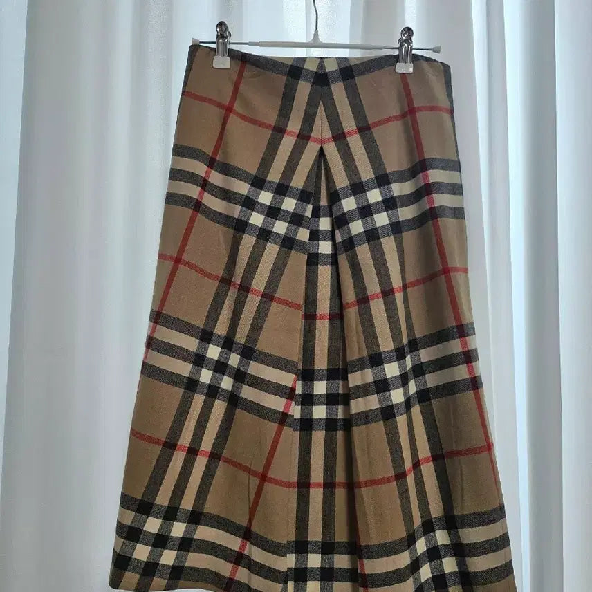 [BUNJANG] Burberry Check Pleated Skirt Size 40 / 버버리 체크 플리츠 스커트(40)