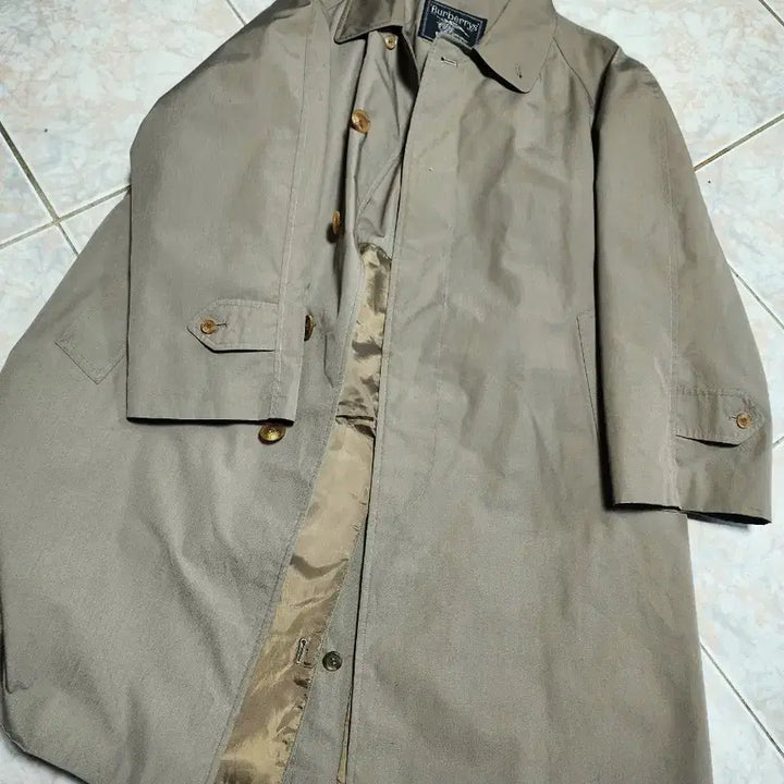 [BUNJANG] Burberry Classic Trench Coat / 정품) 버버리 클래식 트렌치 코트