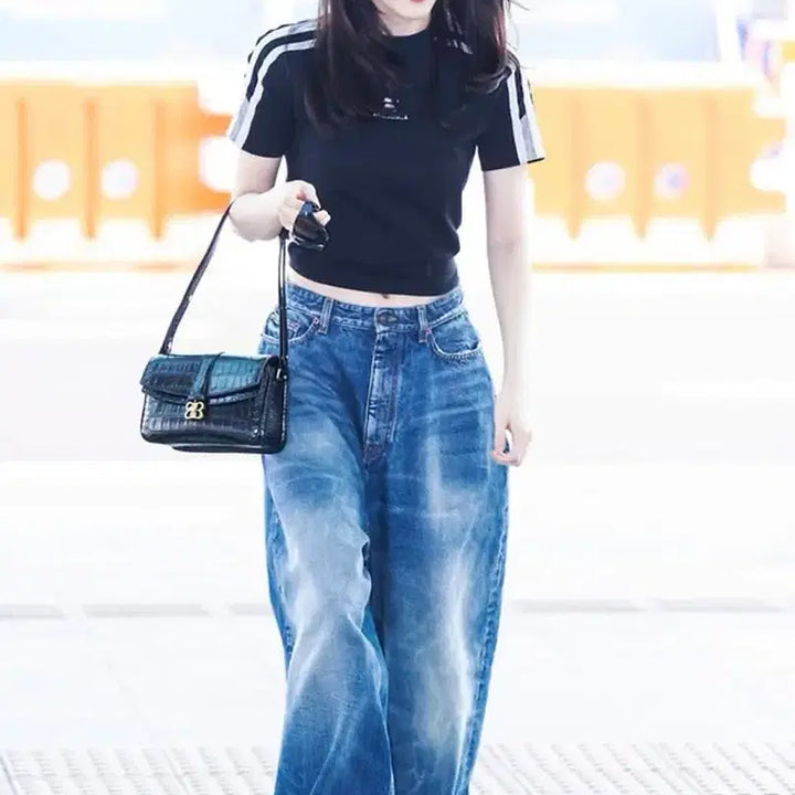 [BUNJANG] Balenciaga Sporty B Logo T-shirt / [팝니다] 발렌시아가 스포티 B 로고 반팔 티셔츠 팝니다.