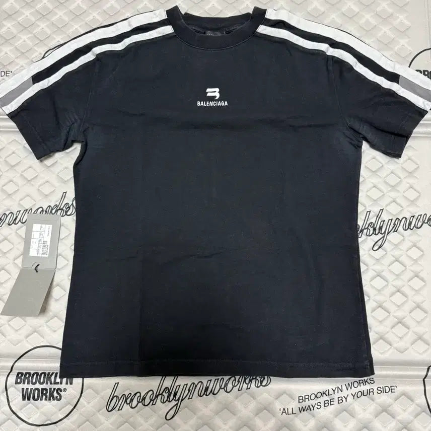 [BUNJANG] Balenciaga Sporty B Logo T-shirt / [팝니다] 발렌시아가 스포티 B 로고 반팔 티셔츠 팝니다.