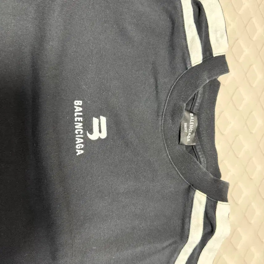 [BUNJANG] Balenciaga Sporty B Logo T-shirt / [팝니다] 발렌시아가 스포티 B 로고 반팔 티셔츠 팝니다.