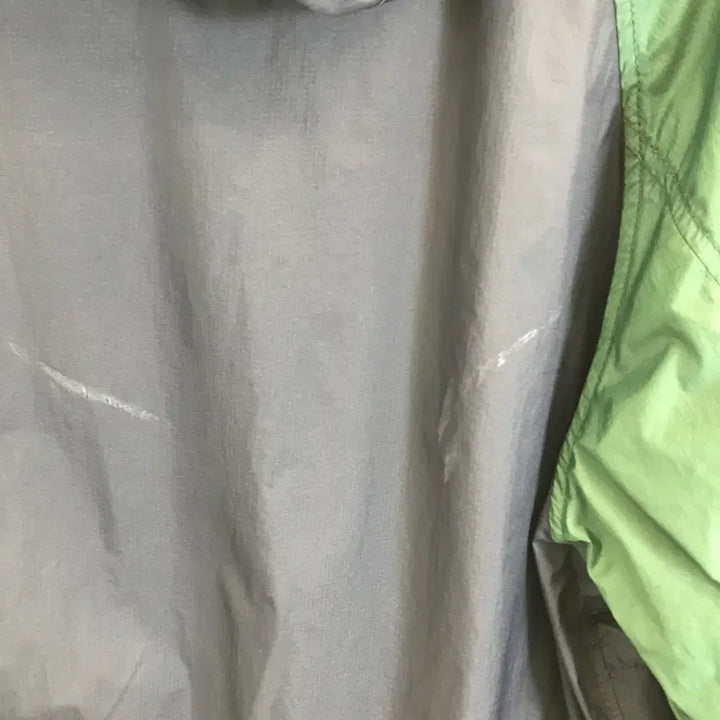 [BUNJANG] Uniqlo JW Anderson Windbreaker Jacket [XL] / 유니클로 JW앤더슨 바람막이자켓 [XL]
