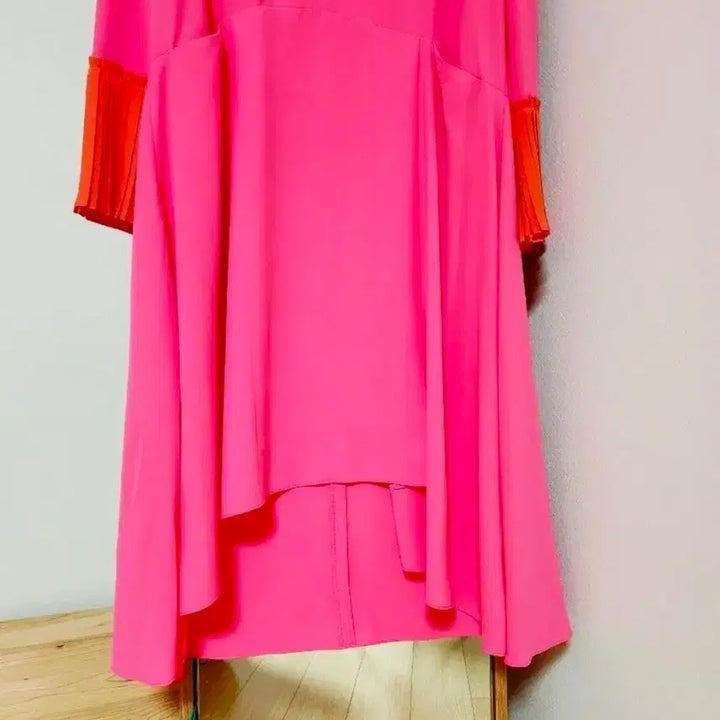 [SOLD OUT] 럭키슈에뜨 오렌지배색 핑크프릴 원피스 새상품급