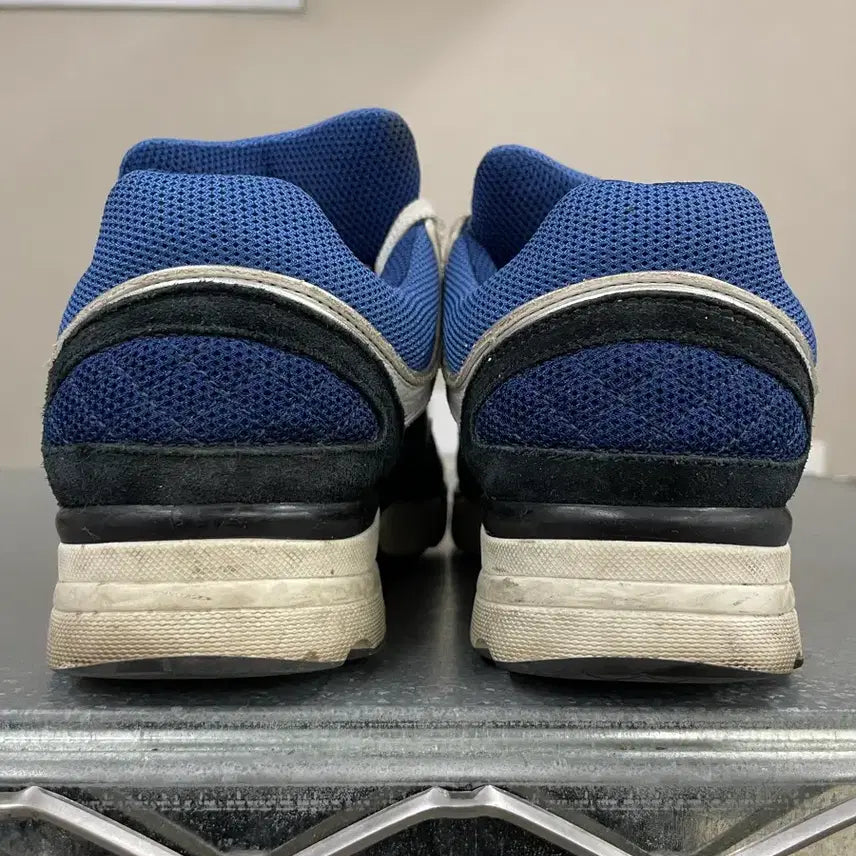 [BUNJANG] Chanel Cruise Sneakers 36 / 샤넬 크루즈 스니커즈 36 (gr-4532)