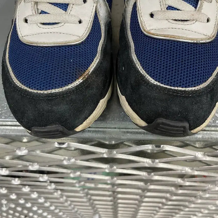 [BUNJANG] Chanel Cruise Sneakers 36 / 샤넬 크루즈 스니커즈 36 (gr-4532)
