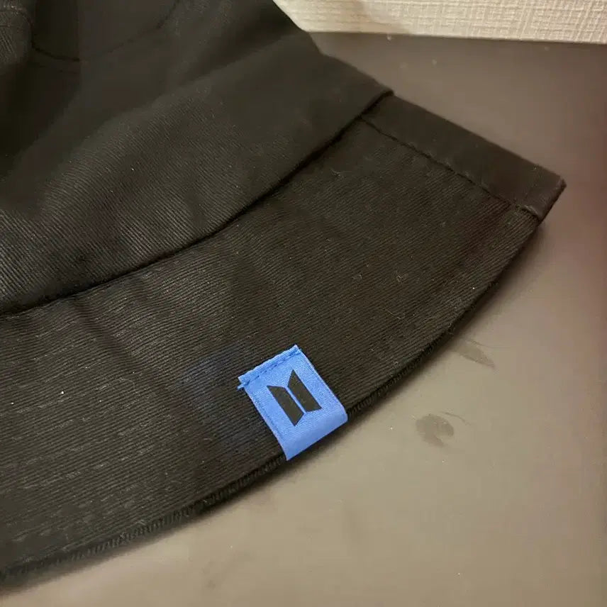 [BUNJANG] BTS Tour Black Bucket Hat / BTS 투어 검정색 버킷햇