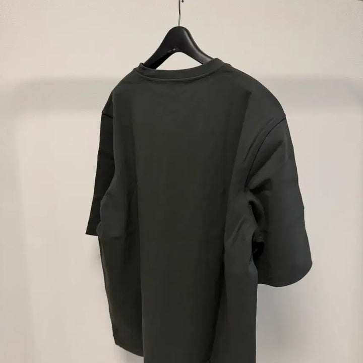 [SOLD OUT] 새상품) 에르메스 남성 반팔 티셔츠 xxl