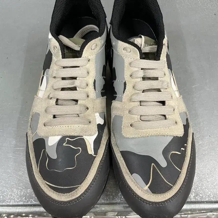 [BUNJANG] Valentino Camouflage Sneakers / 발렌티노 카모플라주 스니커즈 43(gr-4533)