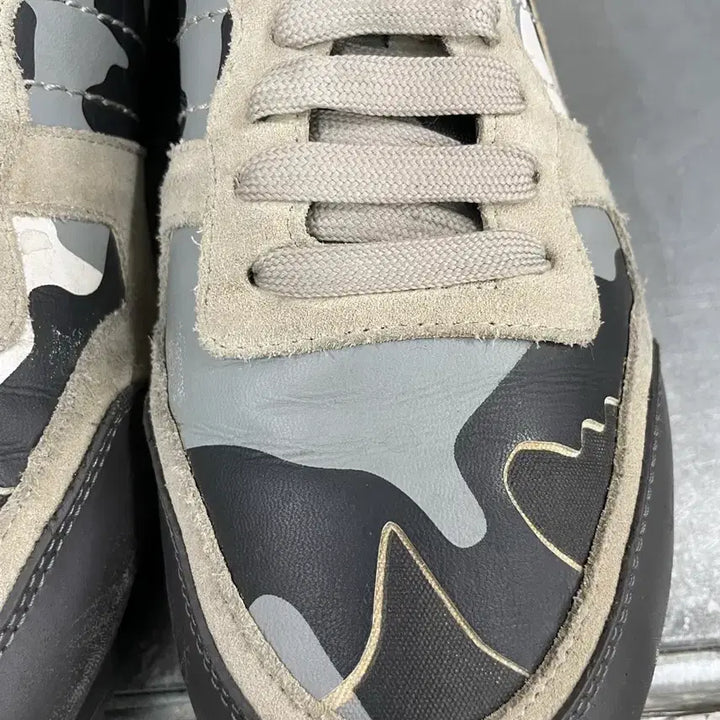 [BUNJANG] Valentino Camouflage Sneakers / 발렌티노 카모플라주 스니커즈 43(gr-4533)