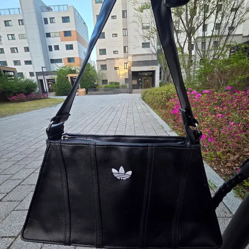 [SOLD OUT] 아디다스 미니 에어라이너 블랙 숄더백 가방