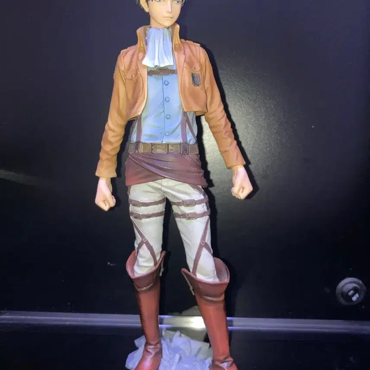 [BUNJANG] Attack on Titan Levi MSP Figure Set / 풀셋)진격의 거인 리바이 msp피규어+입체기동장치 고전쿠지넨도가챠룩업누이