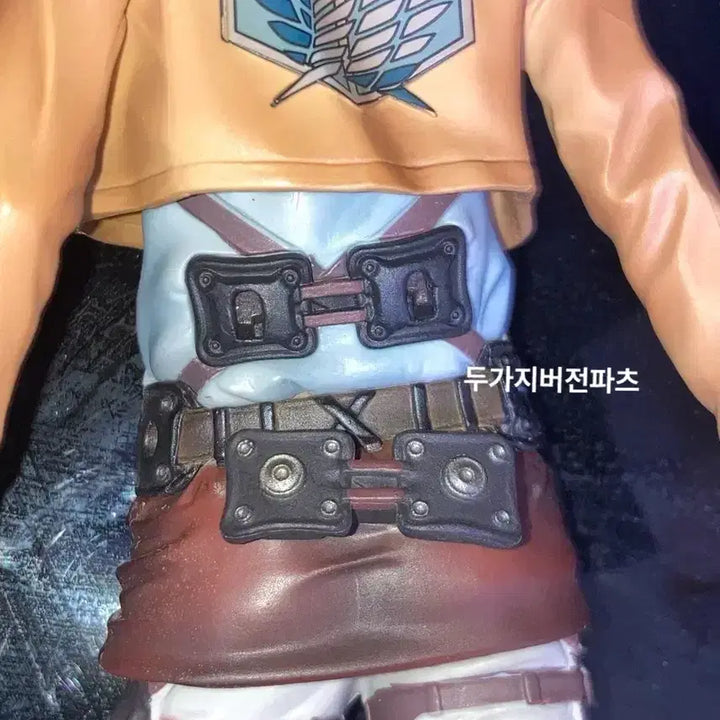 [BUNJANG] Attack on Titan Levi MSP Figure Set / 풀셋)진격의 거인 리바이 msp피규어+입체기동장치 고전쿠지넨도가챠룩업누이